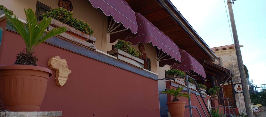 Dettagli architettonici esterni della struttura